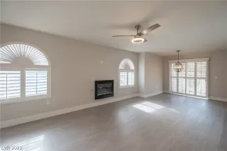 Photo #1: 2428801 Listing