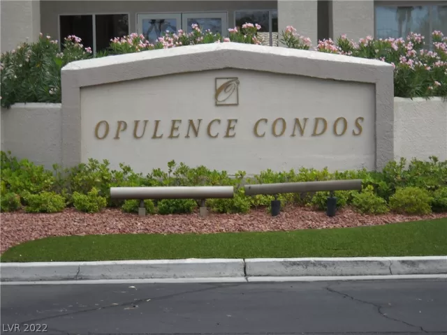 MLS: 2428802 Condo For Sale