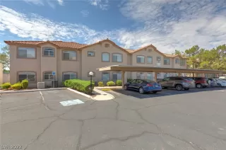 Photo #1: 2428802 Listing