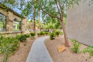 Photo #1: 2428834 Listing 