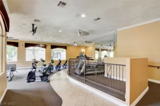 Photo #6: 2428834 Listing 