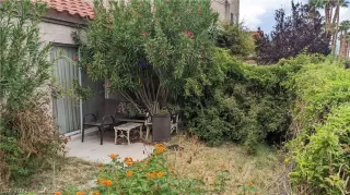 Photo #1: 2428947 Listing