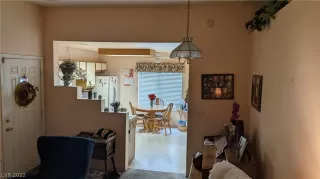 Photo #2: 2428947 Listing