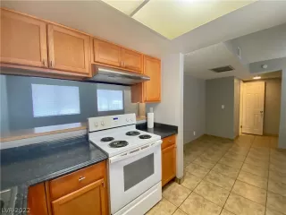 Photo #2: 2429057 Listing