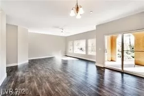 Photo #4: 2429106 Listing 