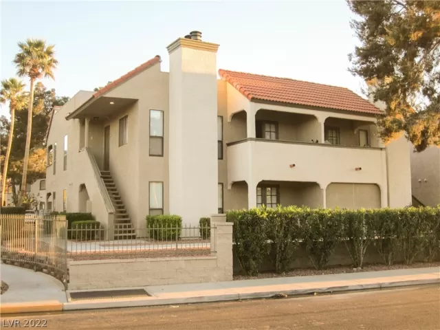 MLS: 2429151 Condo For Sale