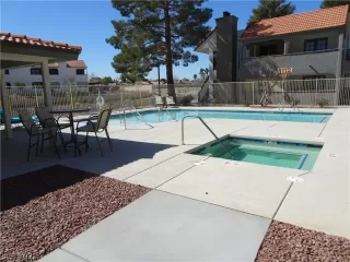 Photo #1: 2429151 Listing 