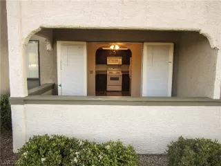 Photo #6: 2429151 Listing 