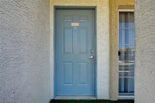 Photo #5: 2429243 Listing 