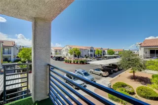 Photo #6: 2429243 Listing 