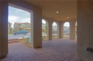 Photo #3: 2429271 Listing 