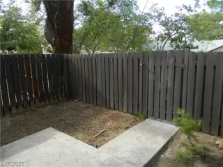 Photo #1: 2429281 Listing 