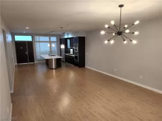 Photo #4: 2429296 Listing 