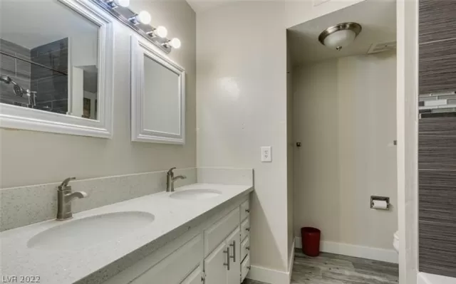 MLS: 2429306 Condo For Sale