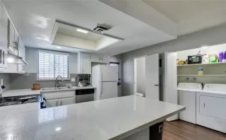 Photo #1: 2429306 Listing