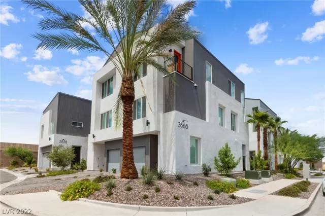 MLS: 2429378 Condo For Sale