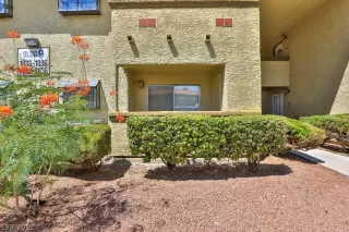 Photo #1: 2429416 Listing