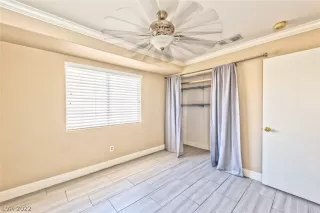 Photo #6: 2429499 Listing 