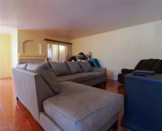 Photo #2: 2429506 Listing