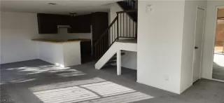 Photo #3: 2429524 Listing