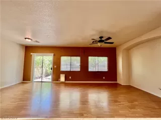 Photo #1: 2429603 Listing