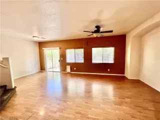 Photo #2: 2429603 Listing