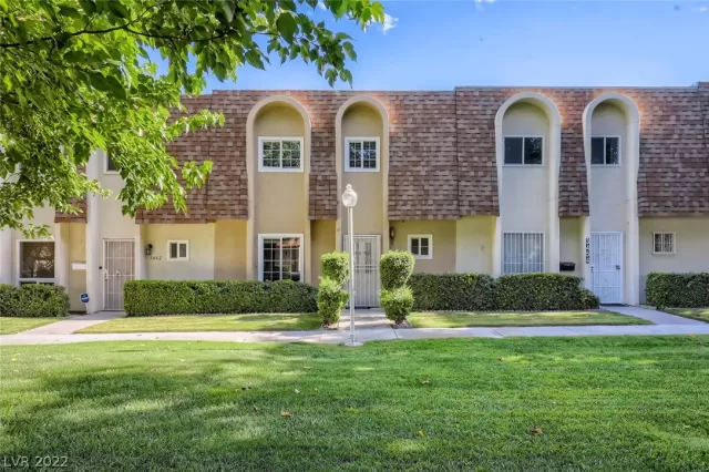 MLS: 2429665 Condo For Sale