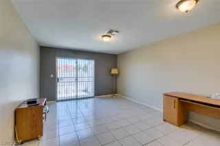 Photo #2: 2429667 Listing