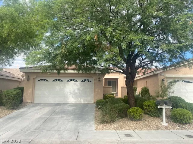 MLS: 2429674 Condo For Sale