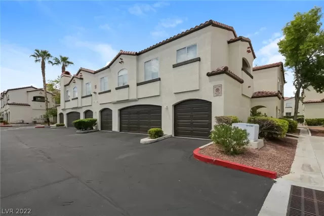 MLS: 2429778 Condo For Sale