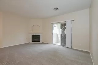 Photo #4: 2429778 Listing 