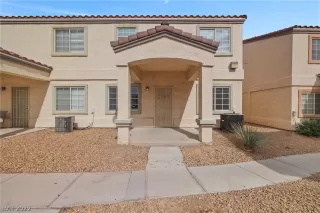 Photo #3: 2429788 Listing