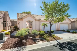 Photo #2: 2429977 Listing 