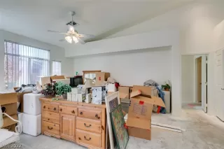 Photo #5: 2429977 Listing 