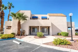 Photo #2: 2429995 Listing