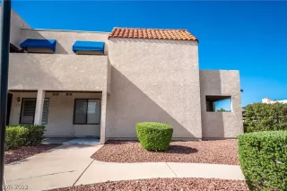 Photo #4: 2429995 Listing