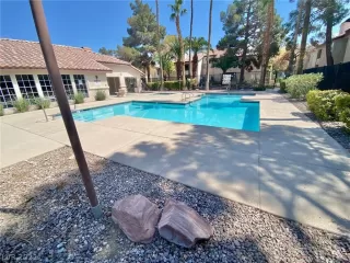 Photo #1: 2430002 Listing 