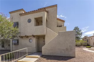 Photo #2: 2430060 Listing