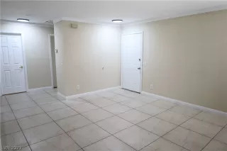 Photo #3: 2430127 Listing 