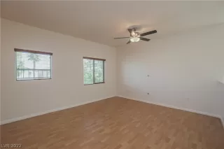 Photo #1: 2430296 Listing 