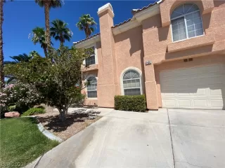 Photo #2: 2430391 Listing 