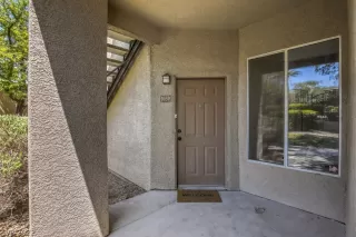 Photo #6: 2430396 Listing