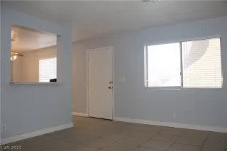 Photo #6: 2430465 Listing 