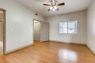 Photo #5: 2430472 Listing