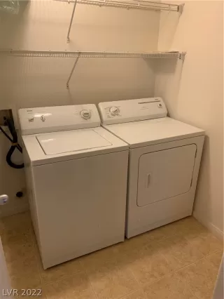 Photo #6: 2430491 Listing 