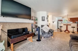 Photo #5: 2430509 Listing 