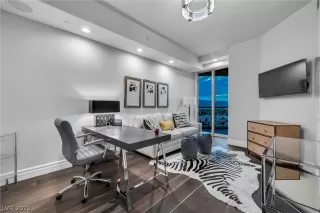 Photo #6: 2430526 Listing