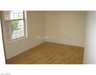 Photo #4: 2430534 Listing 