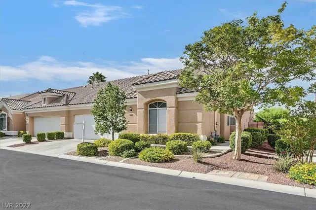 MLS: 2430571 Condo For Sale