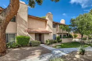 Photo #1: 2430634 Listing